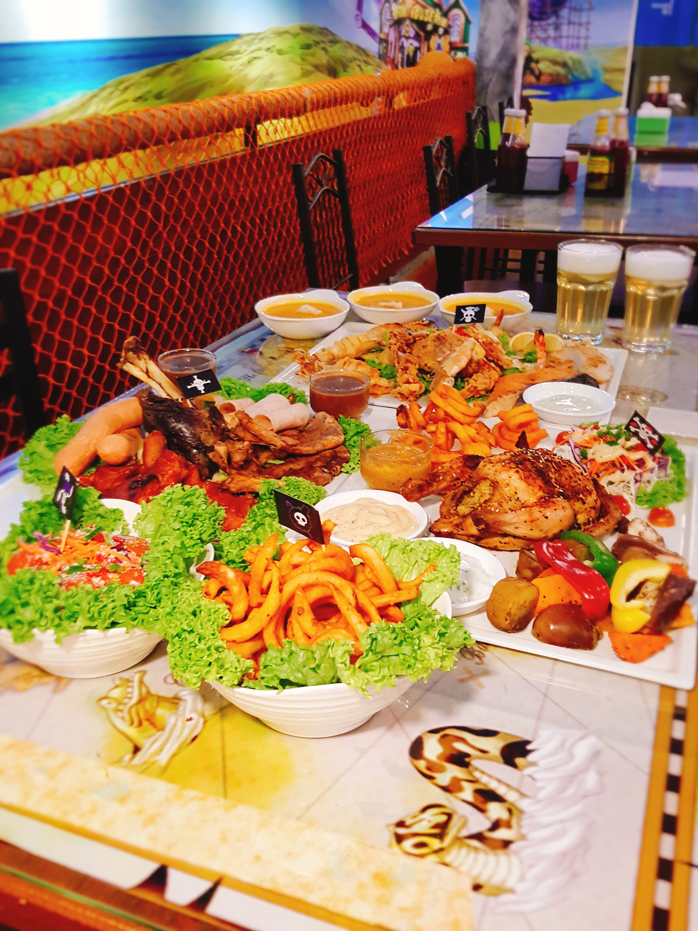 农历新年的特别大餐～什锦烤肉大餐+海鲜拼盘+艾斯烧烧童子鸡~D’Pirate Mansion Western Restaurant